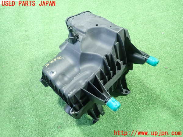 1UPJ-9235442560]ベンツ A180(177084)(W177)エアクリーナーボックス 中古_2