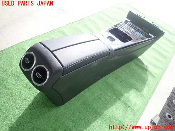 1UPJ-9235447540]ベンツ A180(177084)(W177)センターコンソール 中古_2