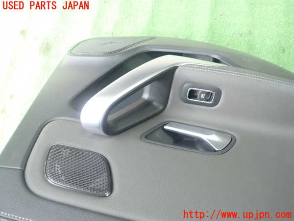 1UPJ-9235441324]ベンツ A180(177084)(W177)左後ドア内張り 中古_2