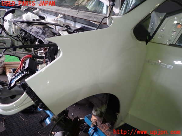 1UPJ-9235451082]VW up!(アップ)(AACHY)左前フェンダー 中古_2