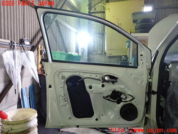 1UPJ-9235451260]VW up!(アップ)(AACHY)左前ドア 中古 SAINT-GOBAIN SEKURIT M33 43R-000454_5