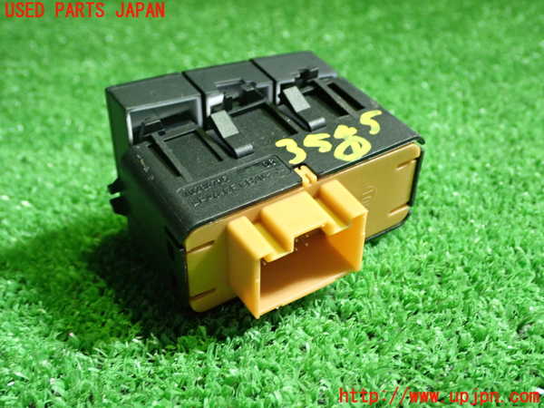 1UPJ-9235456306]VW up!(アップ)(AACHY)スイッチ1(アイドリングストップOFF リアデフォガー シートヒーター) 中古_3