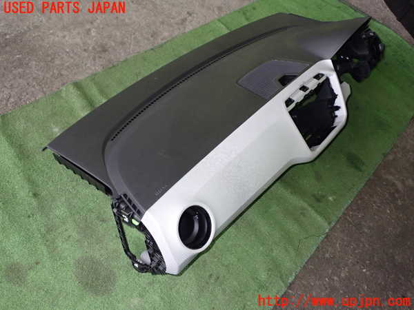 1UPJ-9235457505]VW up!(アップ)(AACHY)ダッシュボード 中古_3