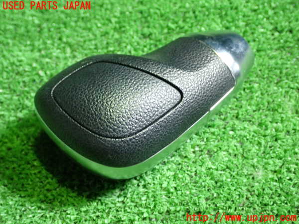 1UPJ-9235457570]VW up!(アップ)(AACHY)シフトノブ 中古_4
