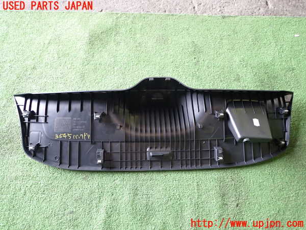 1UPJ-9235451578]VW up!(アップ)(AACHY)バックドア内張り 中古_2