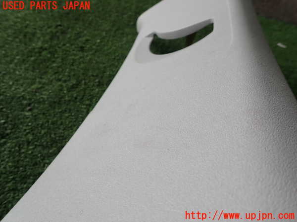 1UPJ-9235457665]VW up!(アップ)(AACHY)右センターピラートリム 中古_4