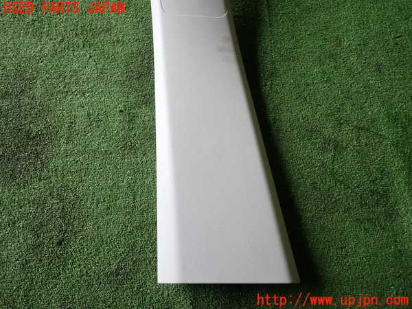 1UPJ-9235457670]VW up!(アップ)(AACHY)左センターピラートリム 中古_3