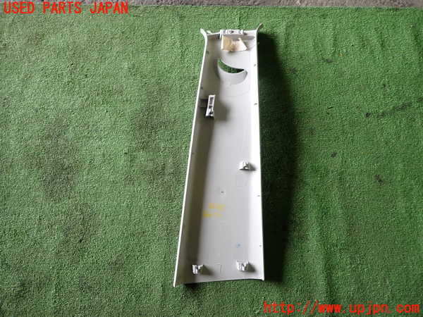 1UPJ-9235457670]VW up!(アップ)(AACHY)左センターピラートリム 中古_5
