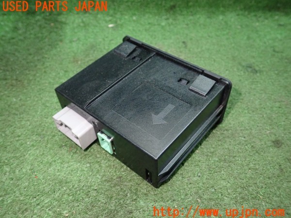 3UPJ=9235460512]ロードスター RF VS(NDERC)前期 純正 N243-669U0 USBハブ 中古_2