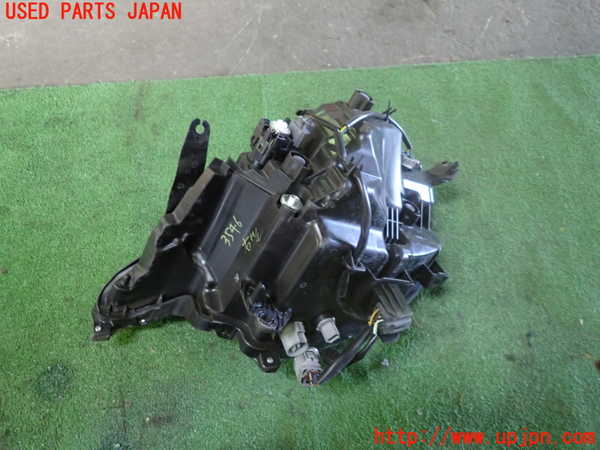 1UPJ-9235461130]ロードスター RF(NDERC)右ヘッドライト LED 中古_4