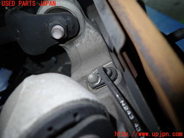 1UPJ-9235464300]ロードスター RF(NDERC)右リアナックルハブ 中古_2