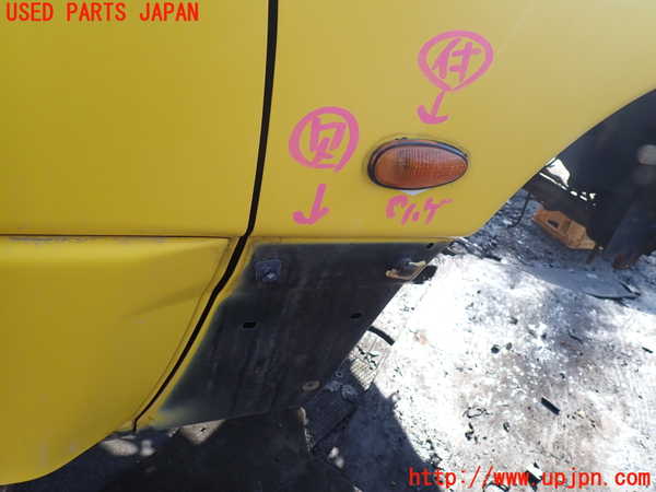 1UPJ-9235471080]GTO(Z16A)右前フェンダー 中古_3