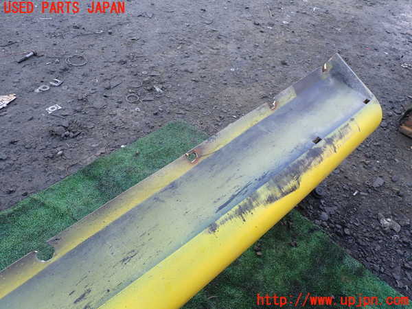 1UPJ-9235471390]GTO(Z16A)右サイドステップ 中古_4