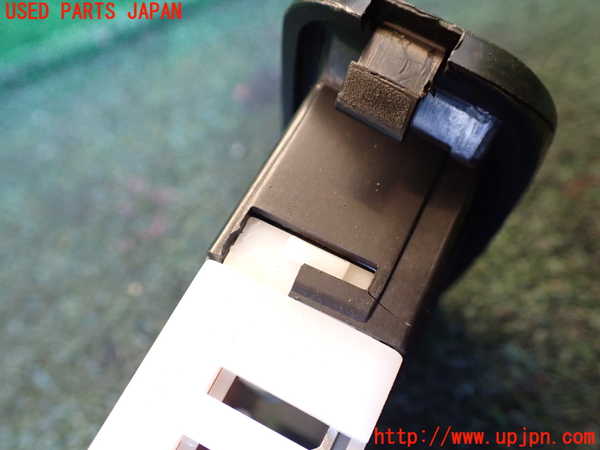 1UPJ-9235476308]GTO(Z16A)スイッチ3 (メーター照度) 中古_3