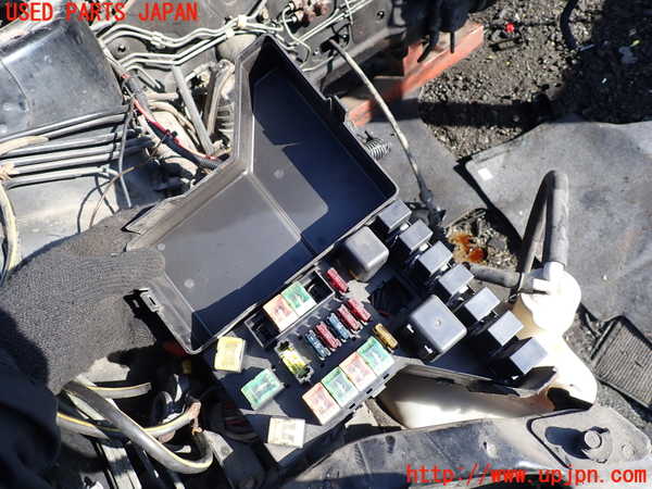 1UPJ-9235476741]GTO(Z16A)ヒューズボックス1 中古_2