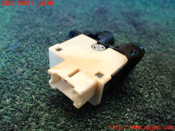 1UPJ-9235476295]GTO(Z16A)フォグスイッチ 中古_2