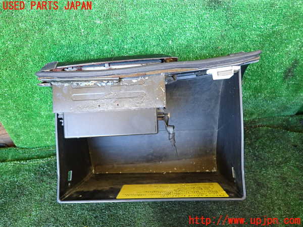 1UPJ-9235477516]GTO(Z16A)グローブボックス1 (ジャンク品) 中古_3