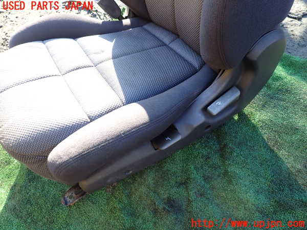 1UPJ-9235477065]GTO(Z16A)助手席シート 中古_4