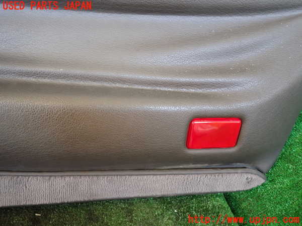 1UPJ-9235471234]GTO(Z16A)右ドア内張り (ジャンク品) 中古_4