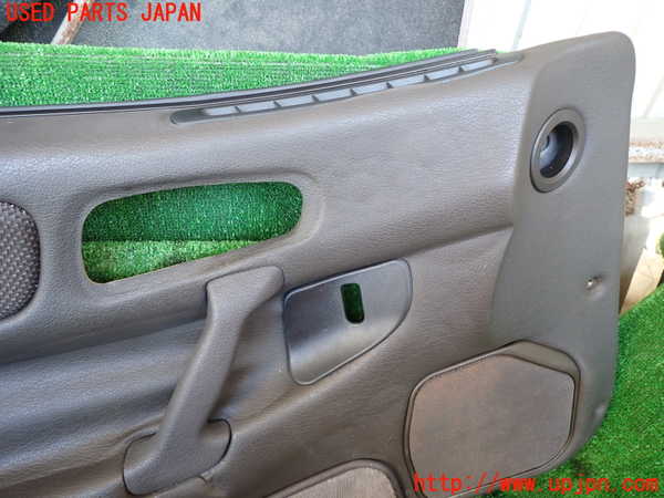 1UPJ-9235471264]GTO(Z16A)左ドア内張り (ジャンク品) 中古_2