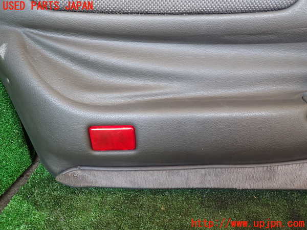 1UPJ-9235471264]GTO(Z16A)左ドア内張り (ジャンク品) 中古_4