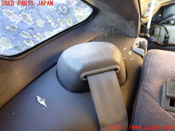 1UPJ-9235477675]GTO(Z16A)右リアピラートリム 中古_4