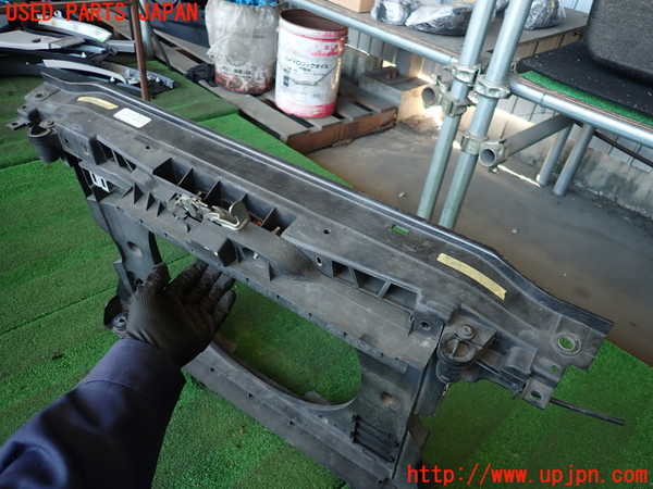 2UPJ-9235481041]プジョー・RCZ(T7R5F03)コアサポート 中古_3