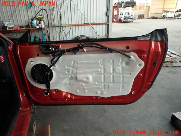 2UPJ-9235481230]プジョー・RCZ(T7R5F03)右前ドア (43R-00099) 中古_4