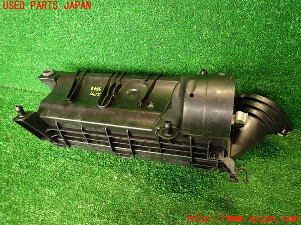 2UPJ-9235482560]プジョー・RCZ(T7R5F03)エアクリーナーボックス 中古_2