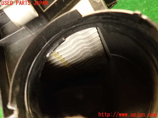 2UPJ-9235482560]プジョー・RCZ(T7R5F03)エアクリーナーボックス 中古_3