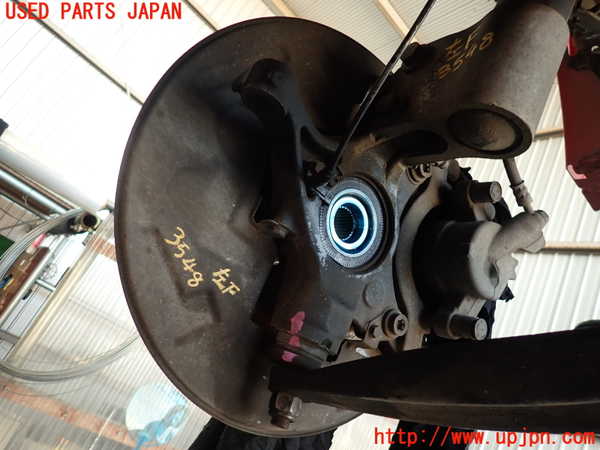 2UPJ-9235484295]プジョー・RCZ(T7R5F03)左フロントナックルハブ 中古_2