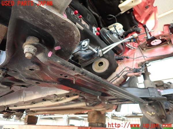 2UPJ-9235485285]プジョー・RCZ(T7R5F03)フロントメンバー 中古_2