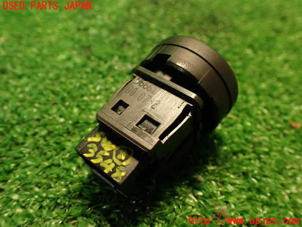 2UPJ-9235486307]プジョー・RCZ(T7R5F03)スイッチ2 中古_3