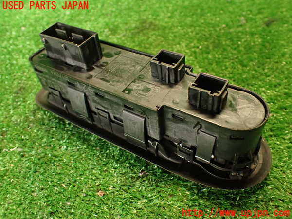 2UPJ-9235486245]プジョー・RCZ(T7R5F03)左前パワーウィンドウスイッチ 中古_4