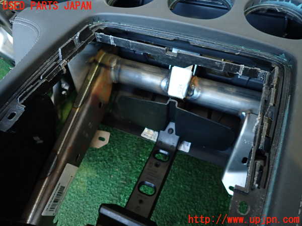 2UPJ-9235487505]プジョー・RCZ(T7R5F03)ダッシュボード 中古_2