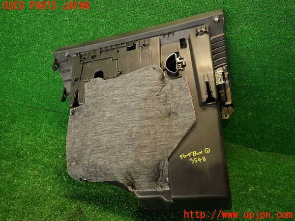 2UPJ-9235487516]プジョー・RCZ(T7R5F03)グローブボックス1 中古_4