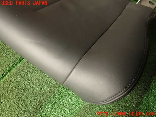 2UPJ-9235487385]プジョー・RCZ(T7R5F03)リアシート 中古_3