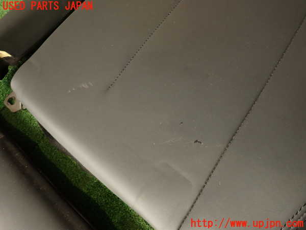 2UPJ-9235487385]プジョー・RCZ(T7R5F03)リアシート 中古_4