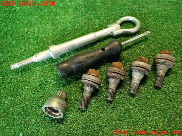 2UPJ-9235487805]プジョー・RCZ(T7R5F03)車載工具 中古_2