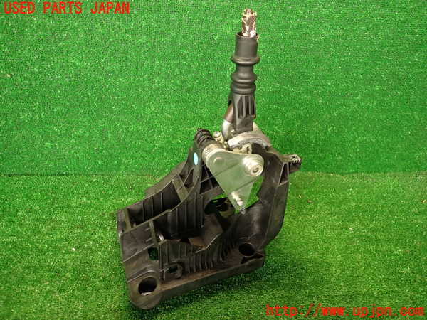 2UPJ-9235487560]プジョー・RCZ(T7R5F03)MTシフトレバー 中古_2
