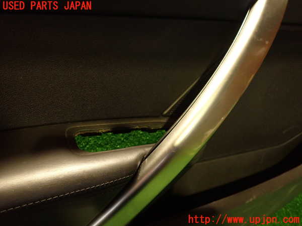 2UPJ-9235481264]プジョー・RCZ(T7R5F03)左前ドア内張り 中古_3