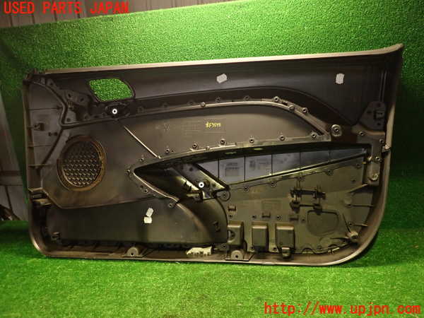 2UPJ-9235481264]プジョー・RCZ(T7R5F03)左前ドア内張り 中古_5