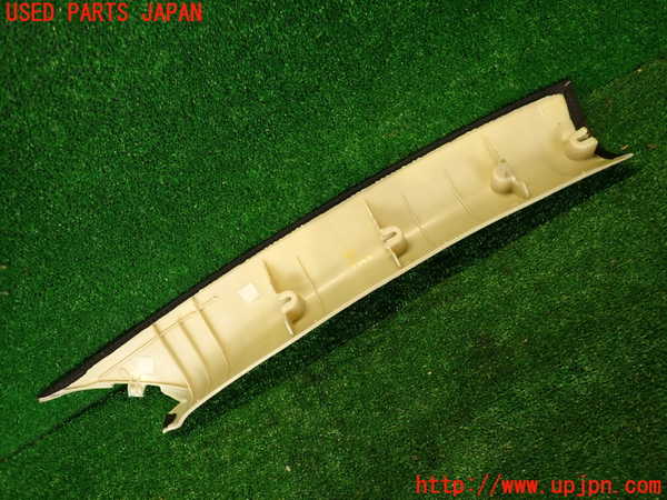 2UPJ-9235487660]プジョー・RCZ(T7R5F03)左フロントピラートリム 中古_4