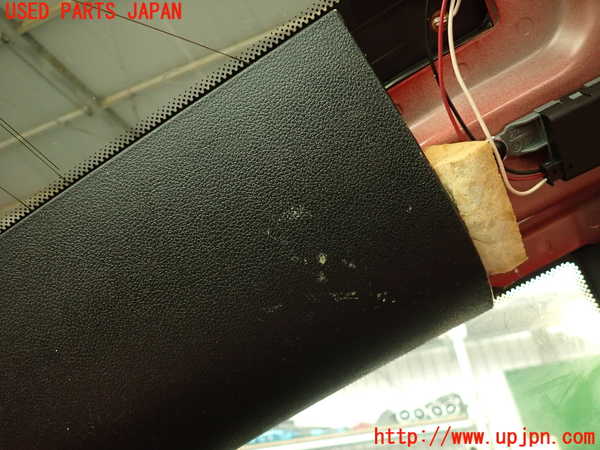 2UPJ-9235487680]プジョー・RCZ(T7R5F03)左リアピラートリム 中古_2