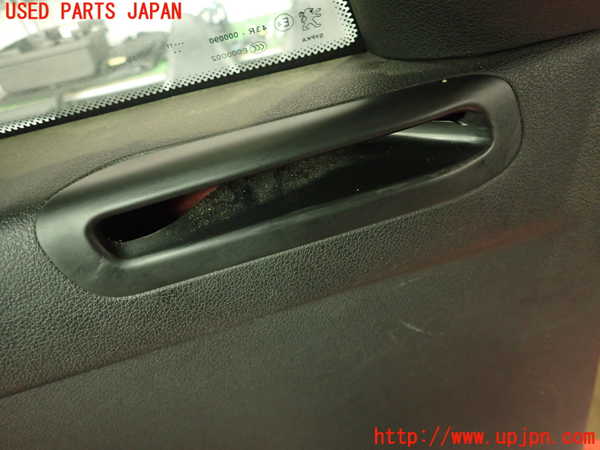 2UPJ-9235487680]プジョー・RCZ(T7R5F03)左リアピラートリム 中古_3