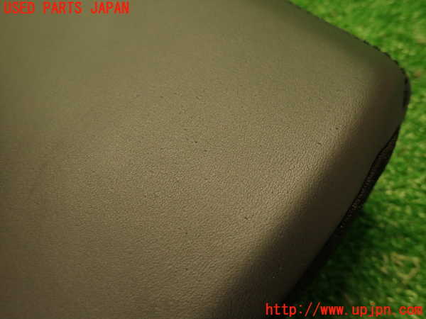 2UPJ-9235487150]プジョー・RCZ(T7R5F03)右2列目ヘッドレスト 中古_2