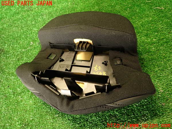 2UPJ-9235487150]プジョー・RCZ(T7R5F03)右2列目ヘッドレスト 中古_3