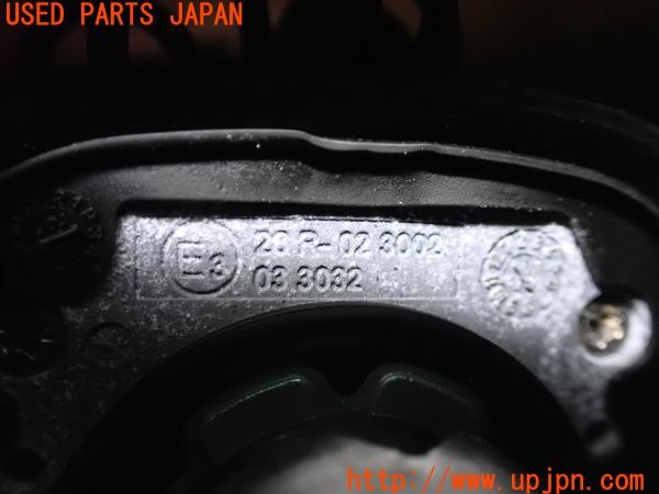 3UPJ=9235490510]ルノー メガーヌ R.S.(ルノー・スポール)(DZF4R)社外 シャークアンテナ ドルフィンアンテナ 純正アンテナユニット付き 中古_5