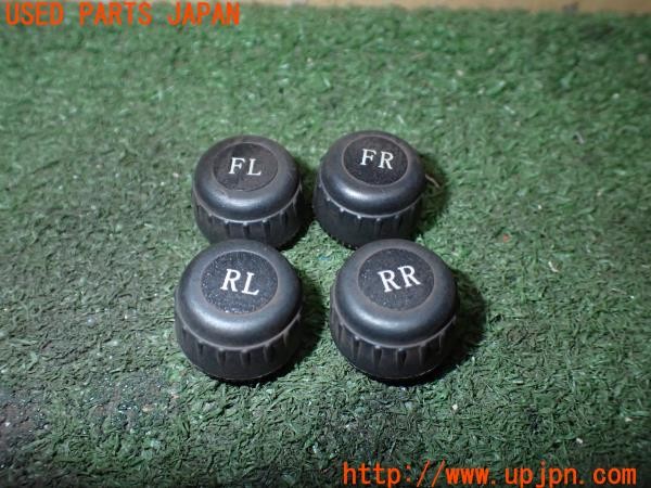 3UPJ=9235490579]ルノー メガーヌ R.S.(ルノー・スポール)(DZF4R)カシムラ Kashimura KD-220 タイヤ空気圧センサー TPMS モニター 中古_3
