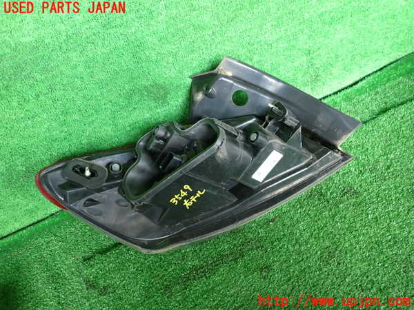 2UPJ-9235491530]ルノー・メガーヌ R.S.(ルノー・スポール)(DZF4R)右テールランプ 中古_2